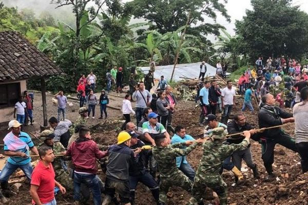 Kolombiya'da toprak kayması: 17 ölü
