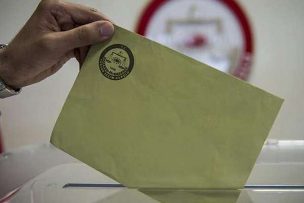 YSK, Ak Parti ve MHP'nin İstanbul itirazını gündeme aldı