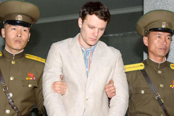 Trump, Warmbier İçin Kuzey Kore'ye 2 milyon dolar ödemeyi onayladı iddiası