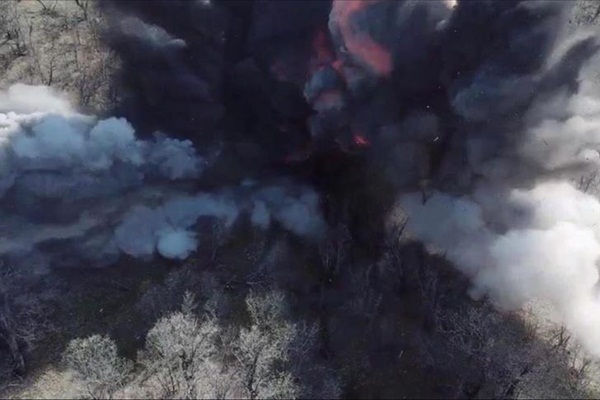 PKK'lı teröristlere ait 36 sığınak ve barınak imha edildi