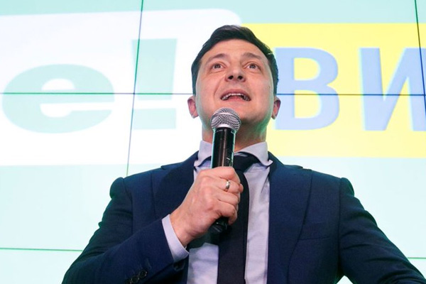 Zelenskiy: Rusya ile görüşmelere hazırım