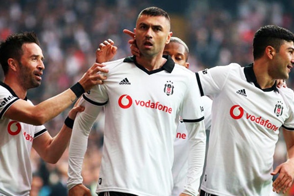 Beşiktaş 4-1 yendi
