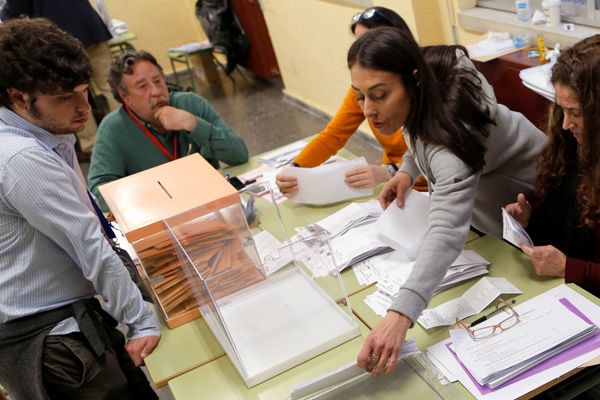 İspanya'da genel seçimlerin ardından koalisyon hazırlığı sürüyor