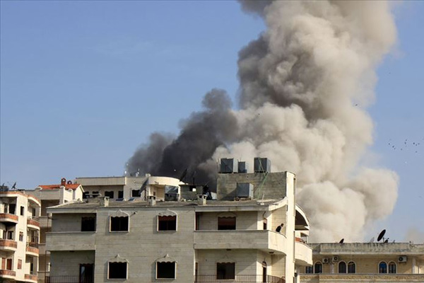 Esed rejimi ve Rusya'dan İdlib'de sivilleri vuruyor