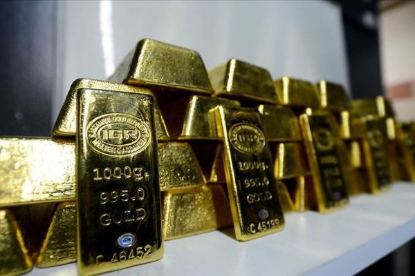 Gram altın 246 lira seviyelerinde