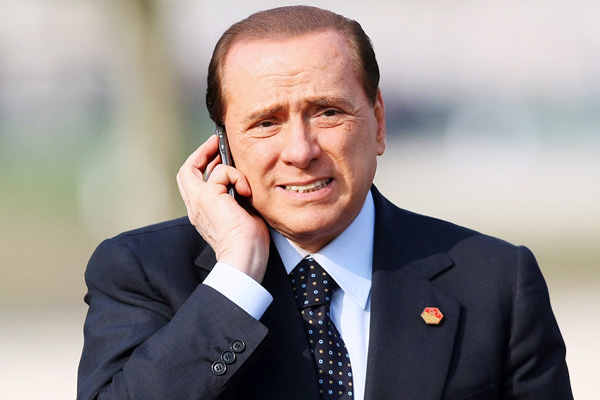 Berlusconi hastaneye kaldırıldı