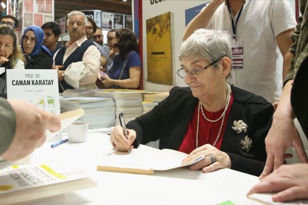 'Yemekten sonra çay tüketilecekse tereyağı konulması faydalı olur'