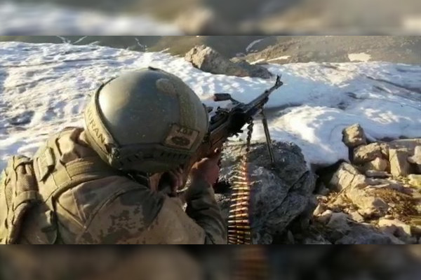 PKK sığınakları imha edildi