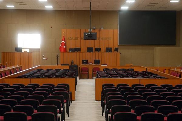 KPSS sorularının sızdırılması davasında 64 sanığa hapis