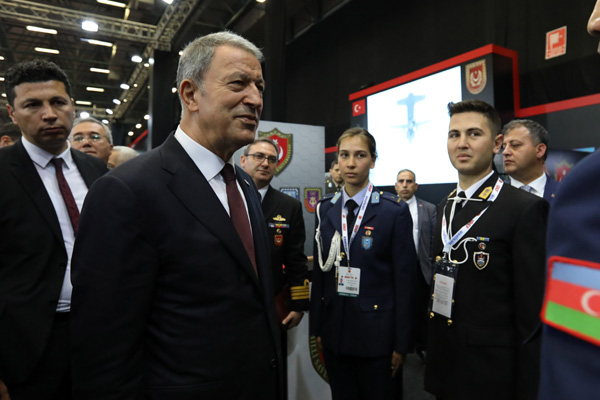 Hulusi Akar'dan F-35 açıklaması: Ortaklıktan çıkarma söz konusu olamaz!