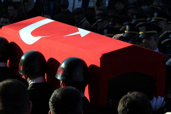 Zeytin Dalı Harekat Bölgesi'nde çatışma: Tel Rıfat’tan acı haber