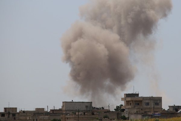 Esed rejimi İdlib’i bombalıyor: 10 sivil yaşamını yitirdi