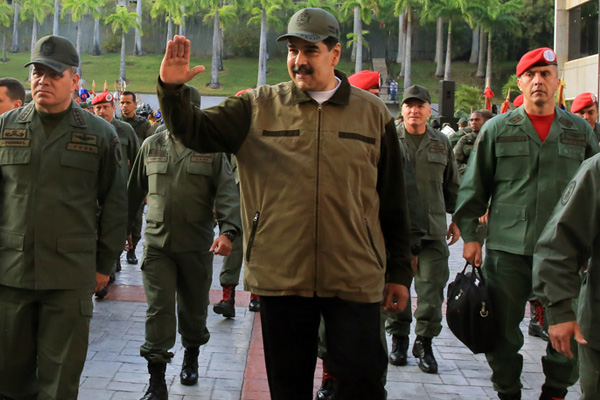 Venezuela'dan açıklama: ABD'ye karşılık veririz