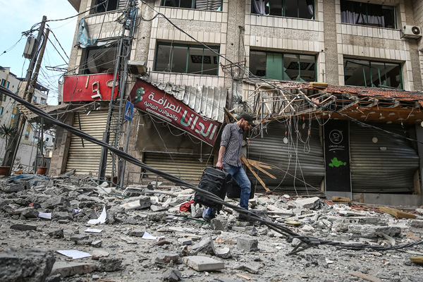 Gazze'de 130 konut kullanılmaz hale geldi