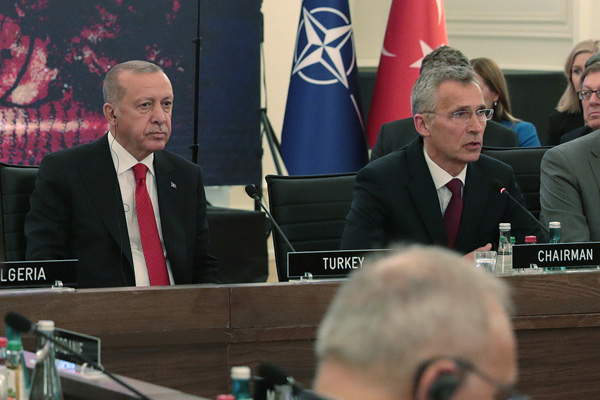 Erdoğan: S-400 üzerinden alevlendirilen tartışmaları tasvip etmiyoruz