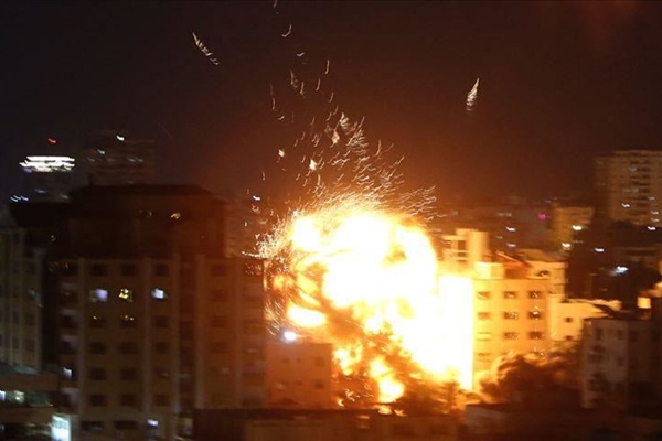 BM'den İsrail'in AA ofisinin de olduğu binayı vurmasına tepki