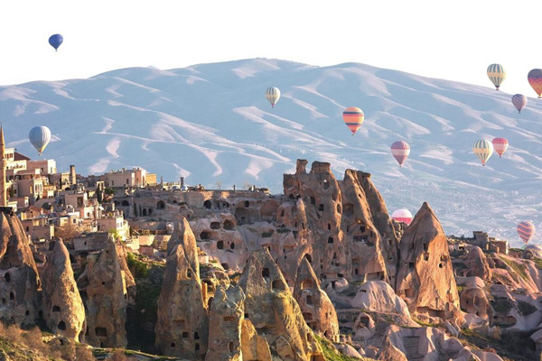 Ak Partili Muş'tan Kapadokya açıklaması: Doğal yapı korunacak