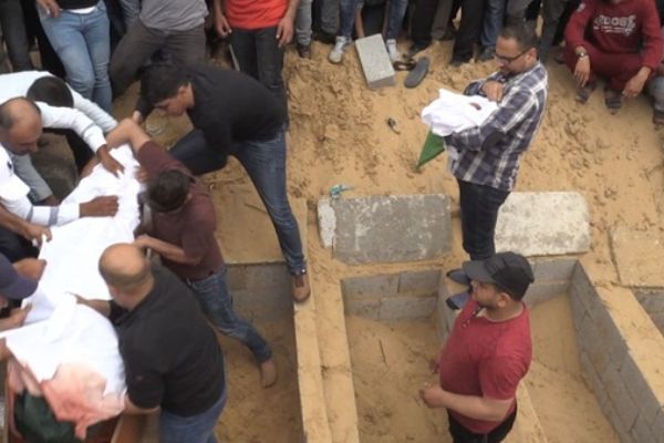 İsrail 4 aylık bebek ile ailesini katletti