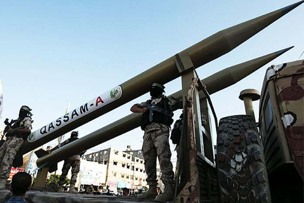 İsrailli askeri uzmandan itiraf: Direniş roketleri, İsrail karşısında caydırıcılık dengesi oluşturmayı başardı