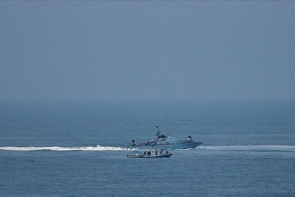 İsrail güçleri 3 Filistinli balıkçıyı gözaltına aldı