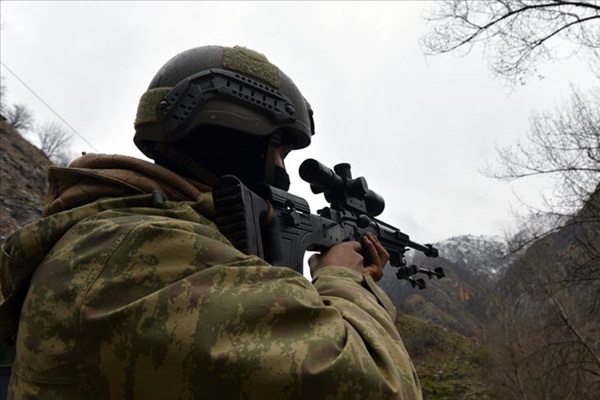 Tunceli'de çıkan çatışmada bir asker şehit oldu