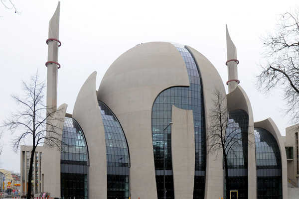 Almanya'da 'cami vergisi' gündemde