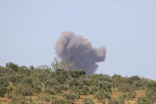 Rejim güçleri 'İdlib Gerginliği Azaltma Bölgesi'ne geniş çaplı saldırılarına devam ediyor