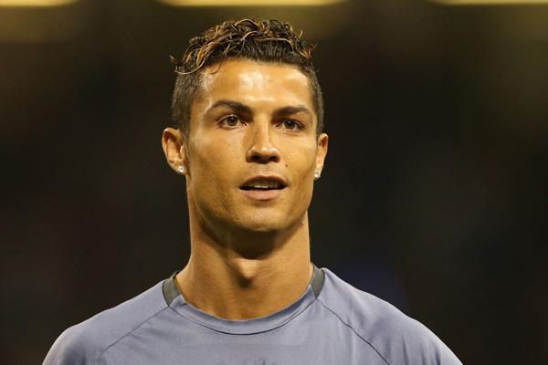 Cristiano Ronaldo, Filistin'e 1.5 milyon dolar bağışladı