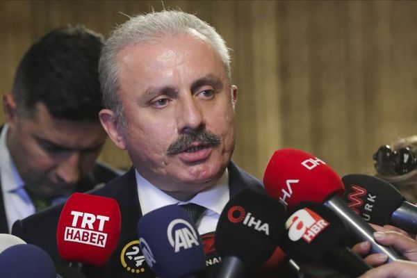 'Yargıçların hakarete uğramasını doğru bulmuyorum'