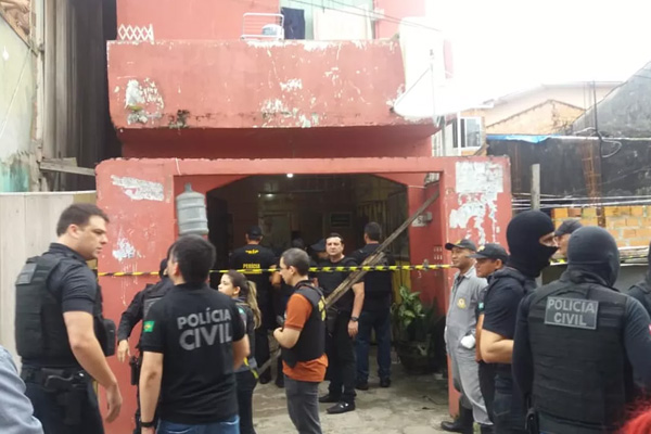 Brezilya'da silahlı saldırı: 11 ölü