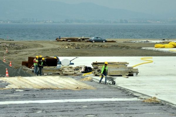 'Simgelerin köprüsü'nün Asya ayağı batırılmaya hazırlanıyor