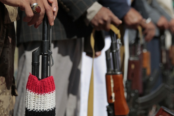 Husiler'den Suudi Arabistan'a hava saldırısı