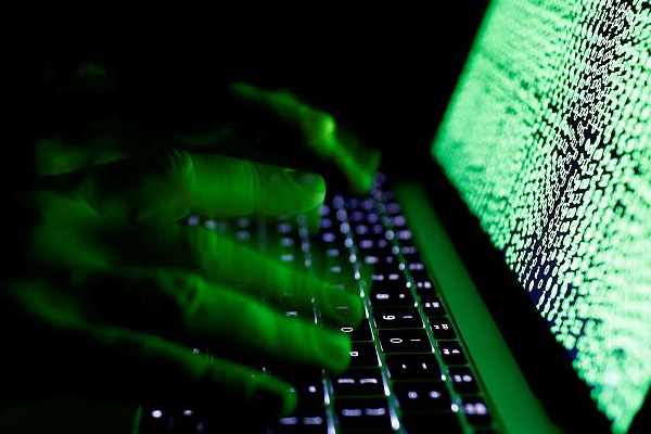 İngiltere'den Rusya'nın siber faaliyetlerine ilişkin uyarı