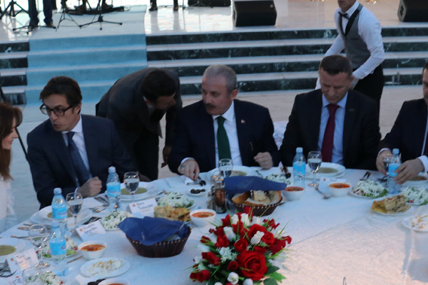 TBMM Başkanı Şentop Kuzey Makedonya'da