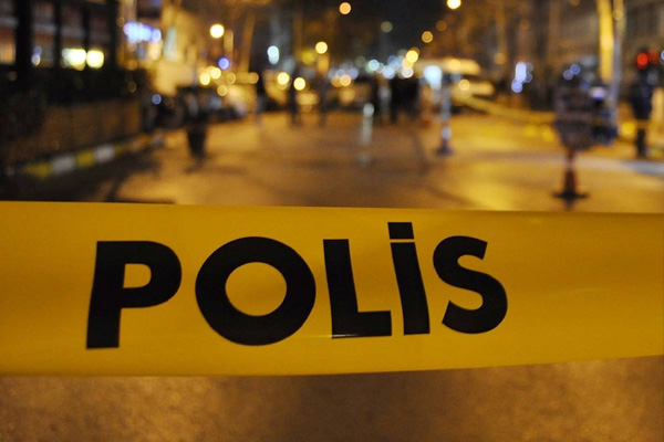 Üsküdar'da polis ekiplerine ateş açıldı
