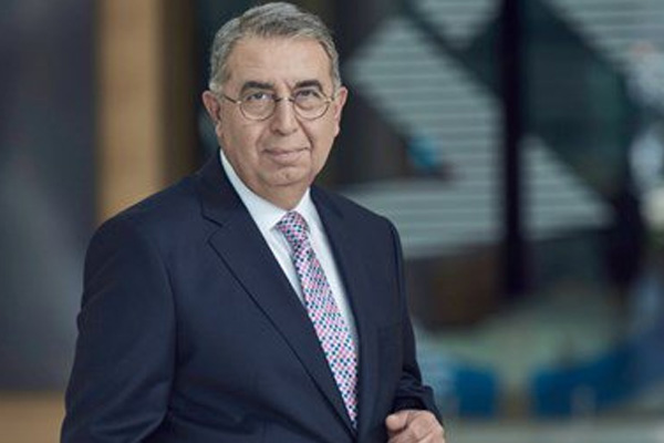 Yassıada haberinde Oğuz Haksever'in mikrofonu açık kaldı