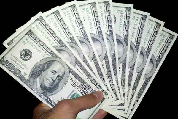 Dolar 6 liranın altına indi