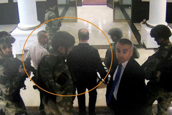 Akar'ı köşke götüren albayın cezası belli oldu