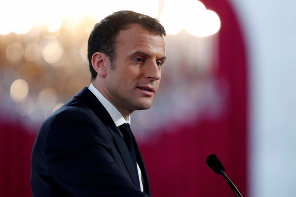 Fransa'da AP seçimlerinin kaybedeni Macron oldu