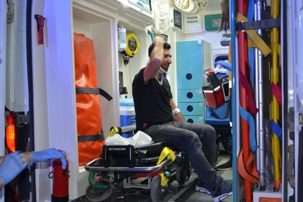 Cenazeye giderken kaza geçirdiler: 1 ölü, 5 yaralı