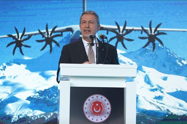 Bakan Akar: Ruslarla görüşmelerimiz sürüyor