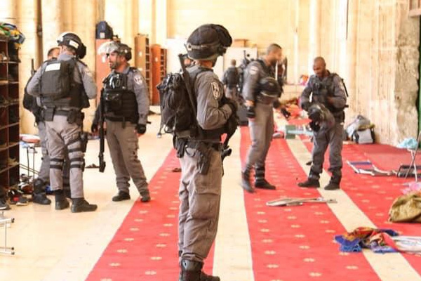 Arap Birliği Aksa'ya yapılan baskını kınadı