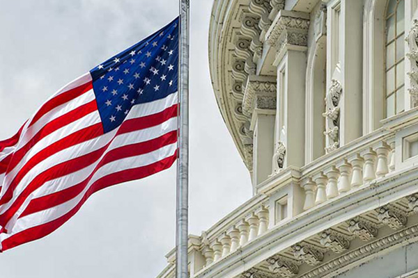 Trump açıkladı: Beyaz Saray'da bir istifa daha