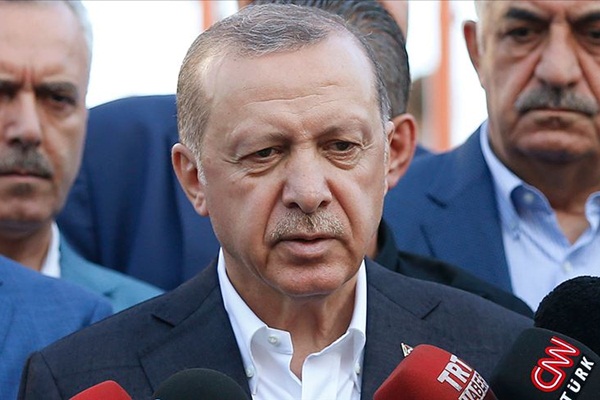 Erdoğan: Pençe harekatında en ufak bir sapma yok