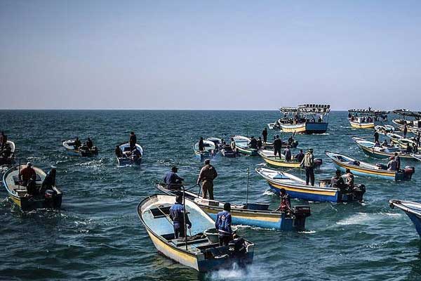 İsrail Gazze'deki avlanma mesafesini yeniden düşürdü