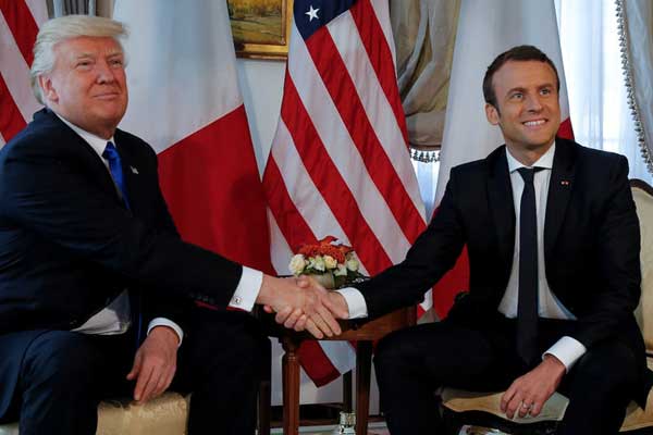 Macron, Trump ile görüştü