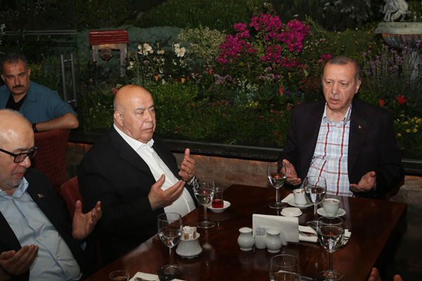 Cumhurbaşkanı Erdoğan'dan taziye ziyareti