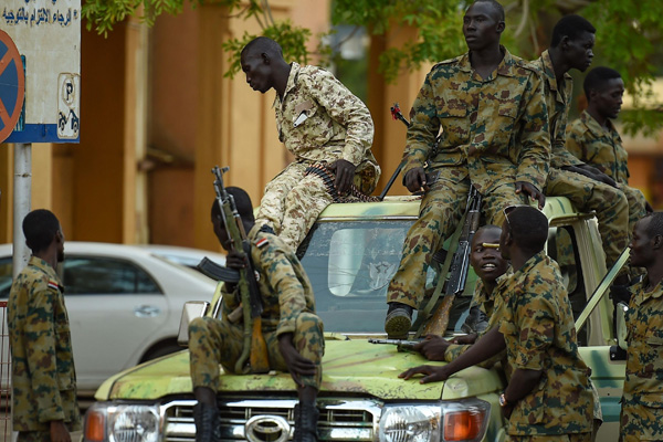 Avrupa Birliğinden Sudan ordusuna çağrı
