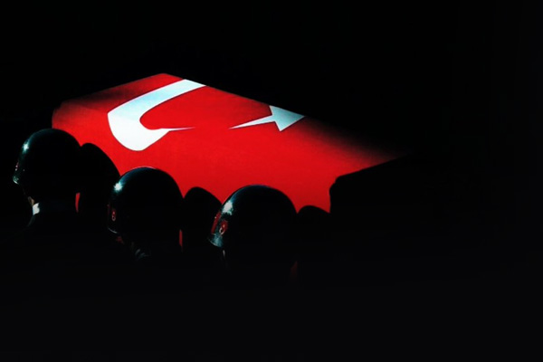 PKK saldırısında yaralanan asker şehit oldu