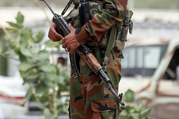 Yemen'deki Husiler S. Arabistan'ı vurdu